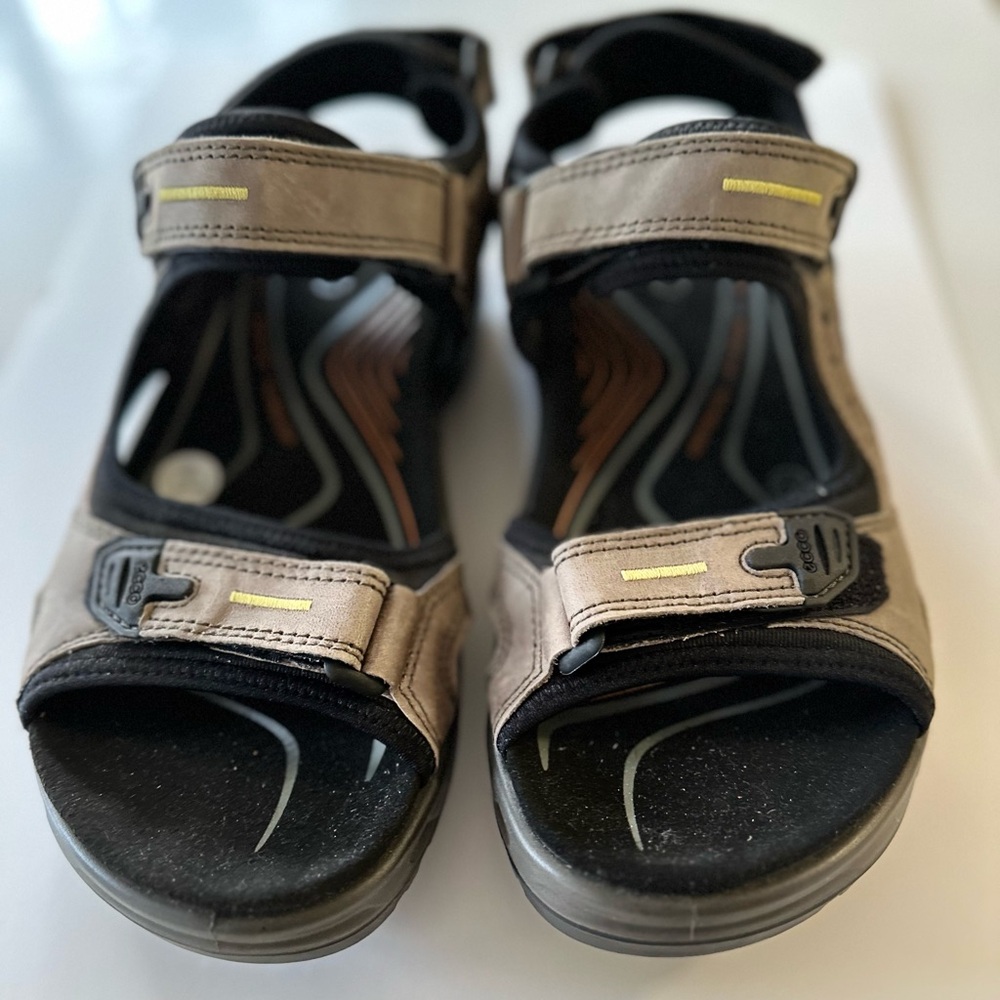Mens Ecco Yucatan Sandal Size 43/10 - Brown